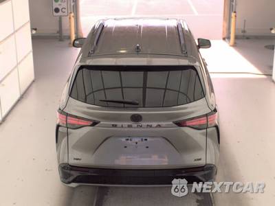 2026 Toyota Sienna XSE 7-Passenger 120.5" WB - zdjęcie 5 z 29 - miniatura