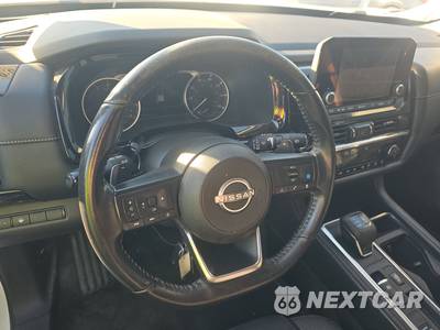 2024 Nissan Pathfinder SV - zdjęcie 10 z 54 - miniatura