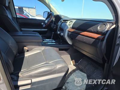 2016 Toyota Tundra Limited Crew Cab Short Bed - zdjęcie 8 z 32 - miniatura