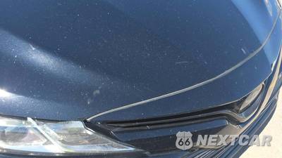 2020 Toyota Camry LE - zdjęcie 31 z 32 - miniatura