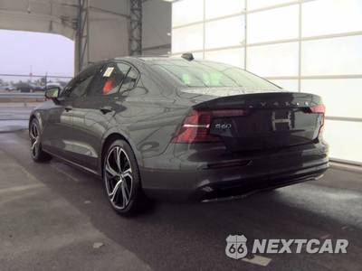 2024 Volvo S60 B5 Ultimate Dark - zdjęcie 6 z 27 - miniatura
