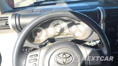 2007 Toyota FJ Cruiser w/Rear Doors - zdjęcie 32 z 47 - miniatura