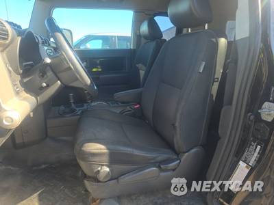 2007 Toyota FJ Cruiser w/Rear Doors - zdjęcie 7 z 47 - miniatura