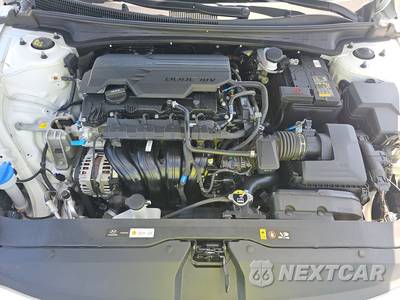 2025 Hyundai Elantra SEL Convenience - zdjęcie 15 z 22 - miniatura