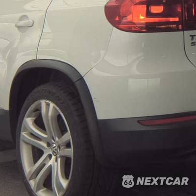 2016 Volkswagen Tiguan SEL - zdjęcie 21 z 29 - miniatura