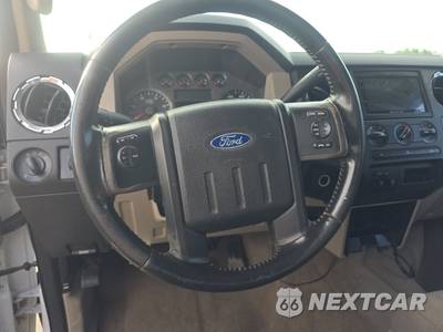 2009 Ford Super Duty F-250 Lariat Crew Cab Medium Bed - zdjęcie 10 z 45 - miniatura