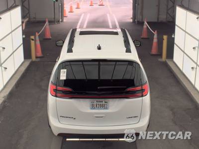 2025 Chrysler Pacifica Limited 121.6" WB - zdjęcie 5 z 18 - miniatura