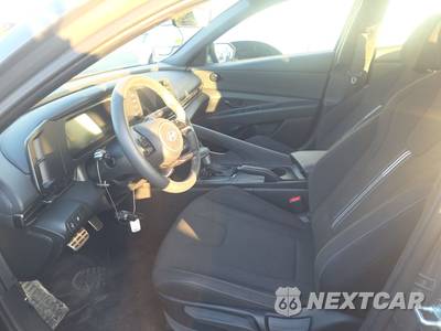 2026 Hyundai Elantra SEL Sport - zdjęcie 7 z 19 - miniatura