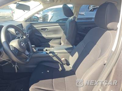 2025 Nissan Sentra S - zdjęcie 7 z 18 - miniatura
