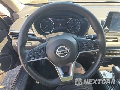 2022 Nissan Altima SV - zdjęcie 10 z 24 - miniatura
