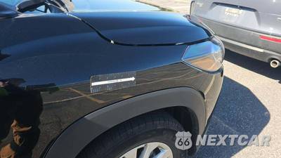 2025 Toyota Corolla Cross LE - zdjęcie 20 z 34 - miniatura