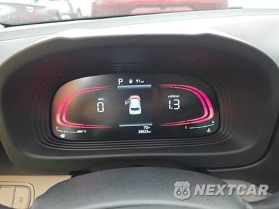 2025 Hyundai Venue SEL - zdjęcie 12 z 31 - miniatura