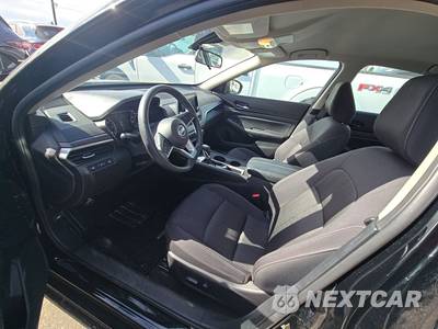 2025 Nissan Altima SV - zdjęcie 7 z 22 - miniatura