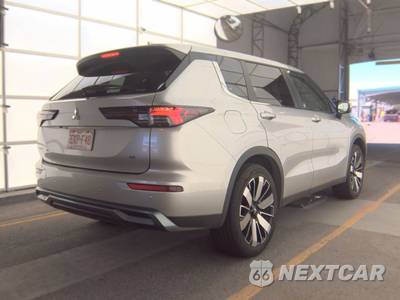2025 Mitsubishi Outlander SE - zdjęcie 4 z 30 - miniatura