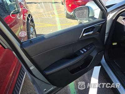 2025 Mitsubishi Outlander SE - zdjęcie 9 z 30 - miniatura
