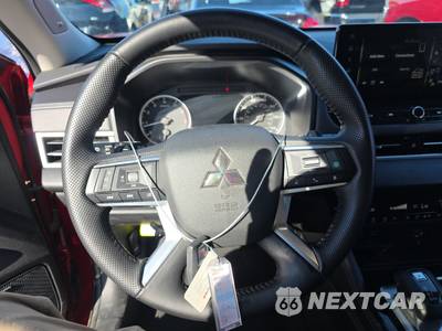 2025 Mitsubishi Outlander SE - zdjęcie 10 z 28 - miniatura