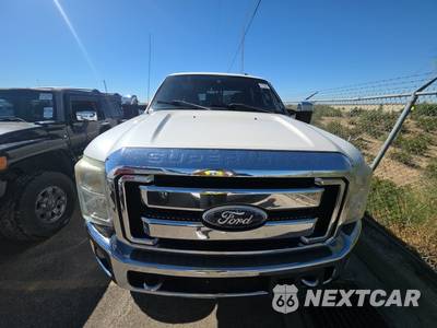2011 Ford Super Duty F-350 Lariat Crew Cab Medium Bed - zdjęcie 2 z 36 - miniatura
