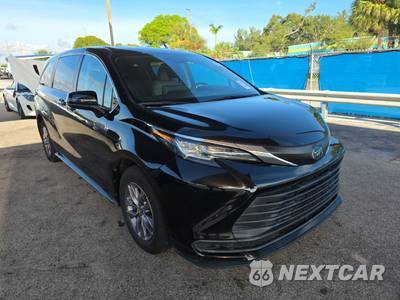 2021 Toyota Sienna LE 8-Passenger 120.5" WB - zdjęcie 3 z 31 - miniatura