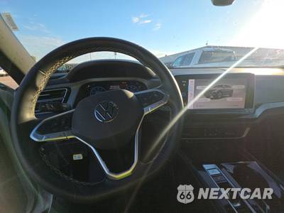 2025 Volkswagen Atlas Cross Sport 2.0T SE w/Technology - zdjęcie 11 z 23 - miniatura