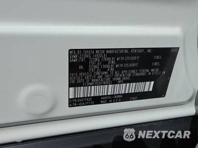 2025 Toyota RAV4 Hybrid XLE - zdjęcie 14 z 25 - miniatura