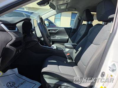 2025 Toyota RAV4 Hybrid XLE - zdjęcie 7 z 25 - miniatura
