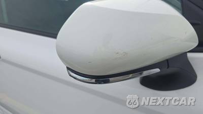 2025 Toyota Camry LE - zdjęcie 28 z 32 - miniatura