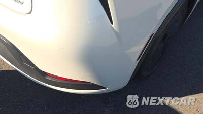 2026 Toyota Prius LE - zdjęcie 21 z 24 - miniatura