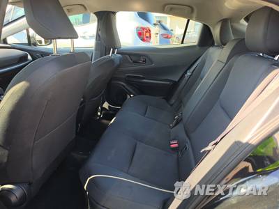 2025 Toyota Prius LE - zdjęcie 13 z 27 - miniatura
