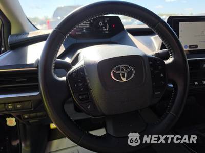 2025 Toyota Prius LE - zdjęcie 10 z 27 - miniatura