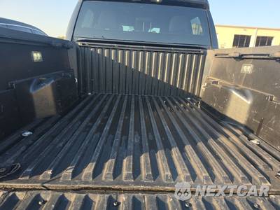 2025 Toyota Tacoma TRD Off-Road Crew Cab Medium Bed - zdjęcie 16 z 31 - miniatura