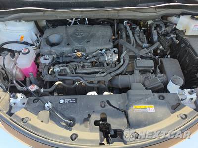 2025 Toyota Sienna LE 8-Passenger 120.5" WB - zdjęcie 16 z 28 - miniatura