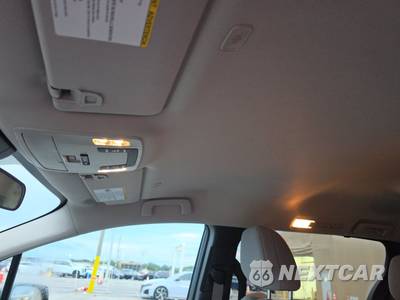 2025 Toyota Sienna LE 8-Passenger 120.5" WB - zdjęcie 19 z 29 - miniatura