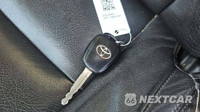 2015 Toyota Highlander LE Plus - zdjęcie 21 z 28 - miniatura