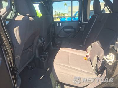 2023 Jeep Wrangler 4 Door Sport Altitude - zdjęcie 13 z 22 - miniatura