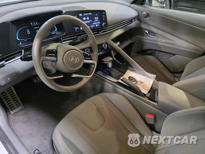 2026 Hyundai Elantra SEL Sport - zdjęcie 16 z 23 - miniatura