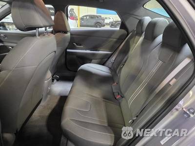 2026 Hyundai Elantra SEL Sport - zdjęcie 15 z 23 - miniatura