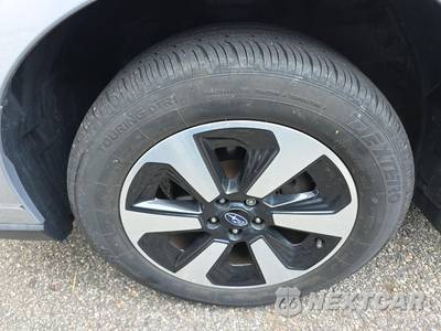 2018 Subaru Forester 2.5i Premium - zdjęcie 8 z 23 - miniatura