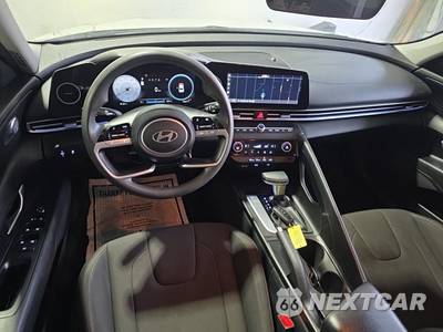 2024 Hyundai Elantra SEL - zdjęcie 14 z 23 - miniatura