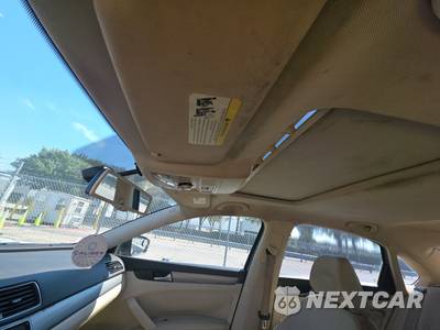 2014 Volkswagen Passat 1.8T SE w/Sunroof - zdjęcie 17 z 46 - miniatura