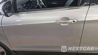 2014 Ford Escape SE - zdjęcie 26 z 35 - miniatura