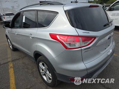 2014 Ford Escape SE - zdjęcie 6 z 35 - miniatura