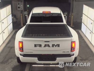 2026 Ram 3500 Limited Extended Crew Cab Medium Bed DRW - zdjęcie 5 z 21 - miniatura