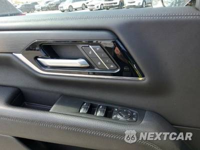 2025 GMC Yukon Denali 5SA - zdjęcie 17 z 30 - miniatura