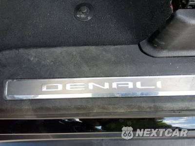 2025 GMC Yukon Denali 5SA - zdjęcie 11 z 30 - miniatura