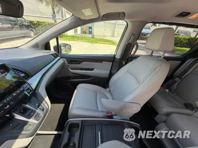 2018 Honda Odyssey EX-L w/Navigation 118.1" WB - zdjęcie 13 z 20 - miniatura