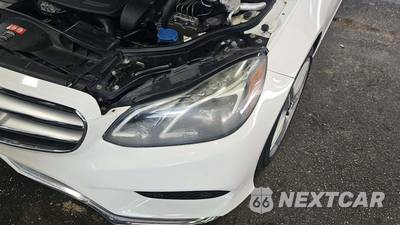 2014 Mercedes-Benz E 350 Sedan - zdjęcie 34 z 36 - miniatura
