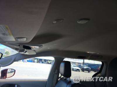 2020 Chrysler Pacifica Touring L Plus 121.6" WB - zdjęcie 19 z 31 - miniatura