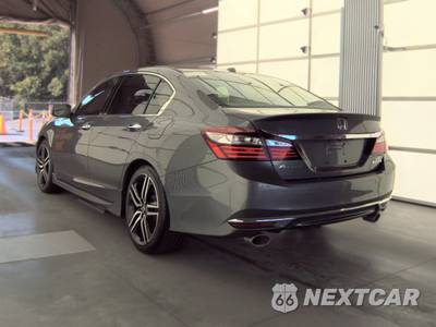 2016 Honda Accord Sedan Touring - zdjęcie 6 z 25 - miniatura