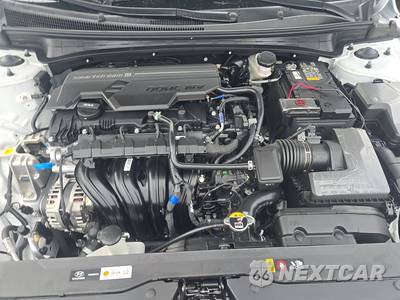 2026 Hyundai Elantra SE - zdjęcie 22 z 24 - miniatura