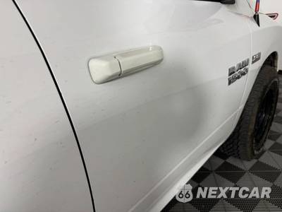 2015 Ram 1500 Laramie Limited Crew Cab Short Bed 26M - zdjęcie 29 z 45 - miniatura